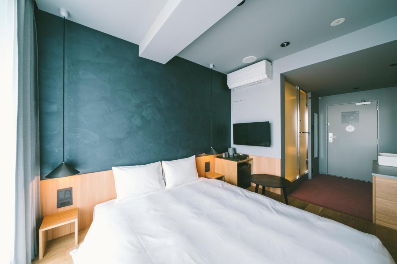 Landabout Tokyo Hotel Exterior photo